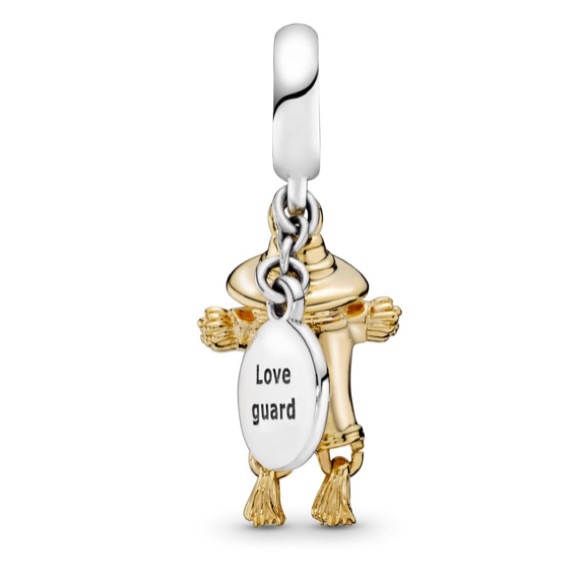 Pandora Autumn Trio of charms: pumpkin 🎃, scarecrow 👨‍🌾, and candy corn! - Picture 12 of 14